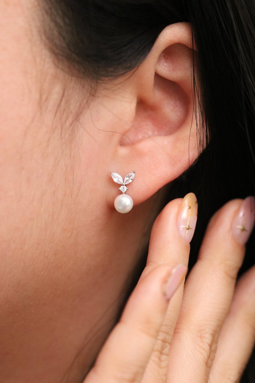 Cubic Leaf Pearl Drop Earrings - Transpire